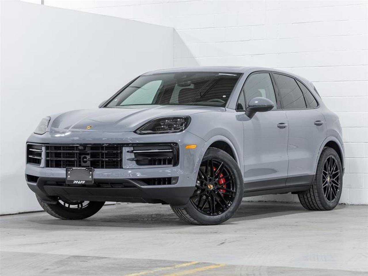 2026 Porsche Cayenne  Photo0