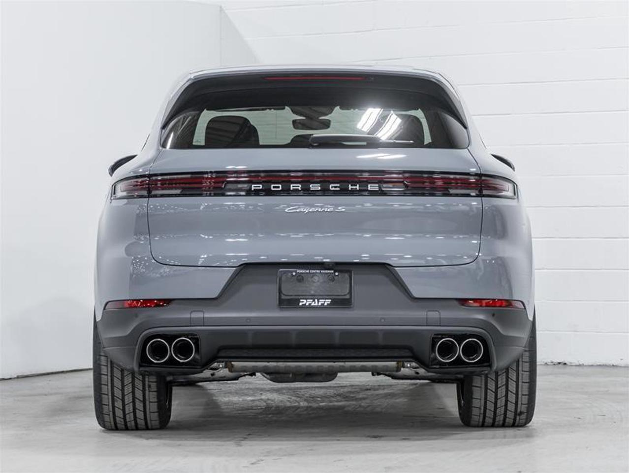 2026 Porsche Cayenne  Photo