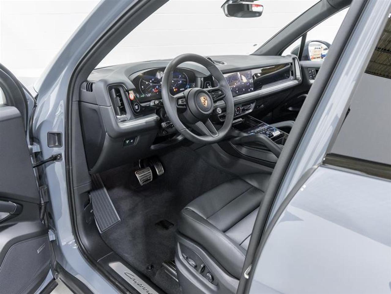 2026 Porsche Cayenne  Photo