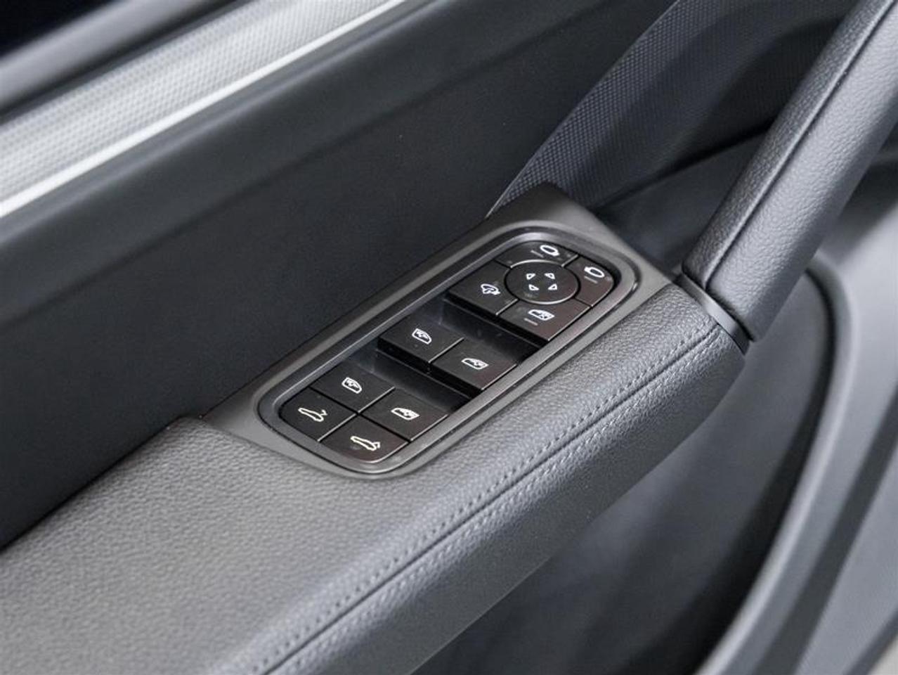 2026 Porsche Cayenne  Photo