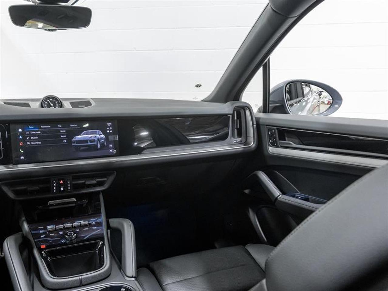 2026 Porsche Cayenne  Photo