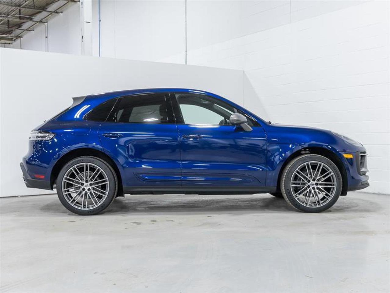 2026 Porsche Macan  Photo
