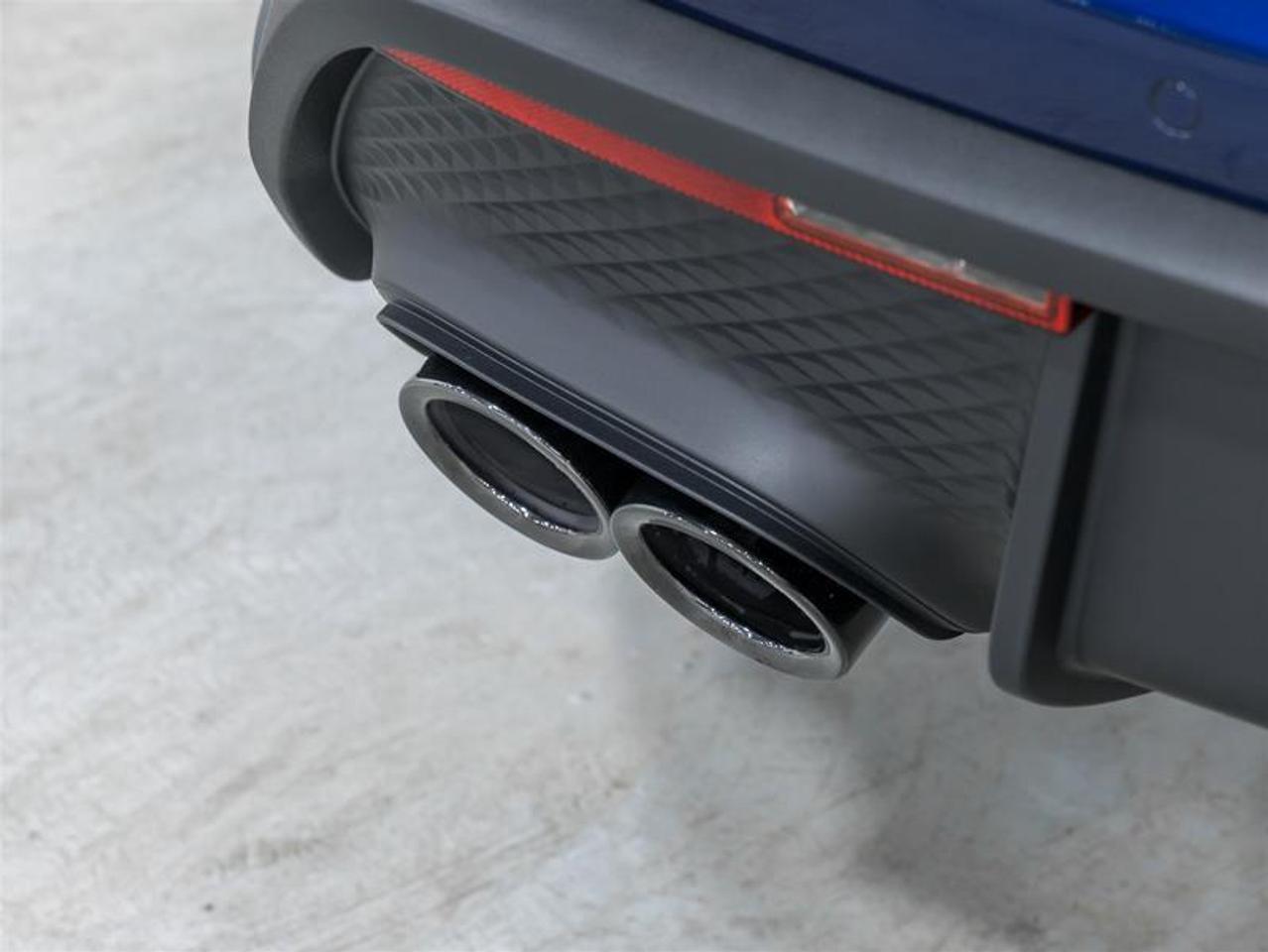 2026 Porsche Macan  Photo