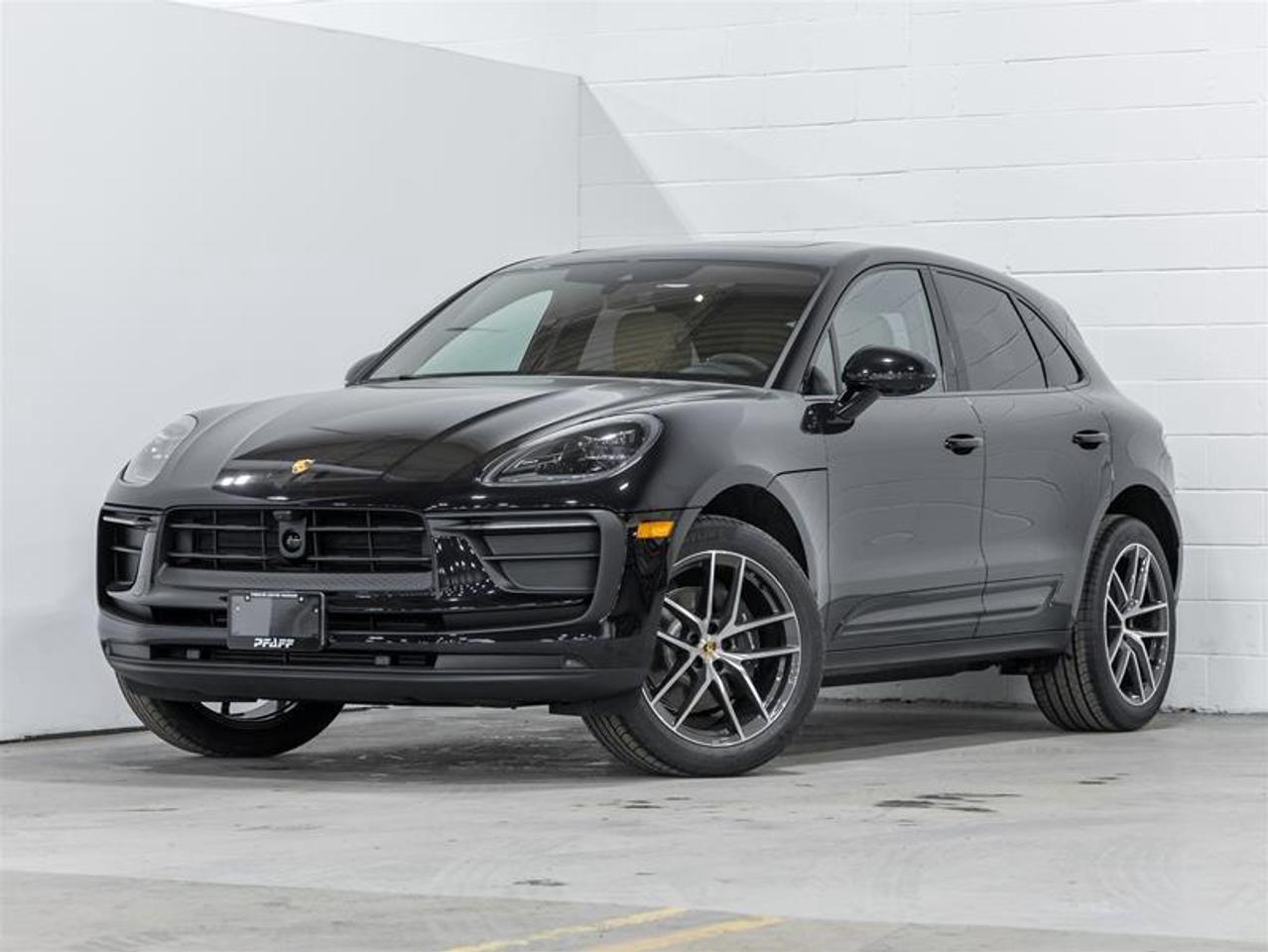 2026 Porsche Macan  Photo