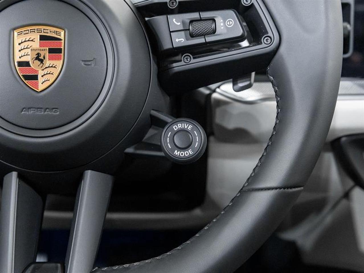 2026 Porsche Cayenne  Photo