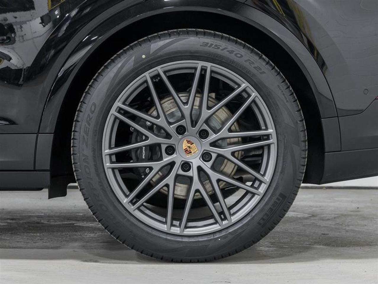 2026 Porsche Cayenne  Photo