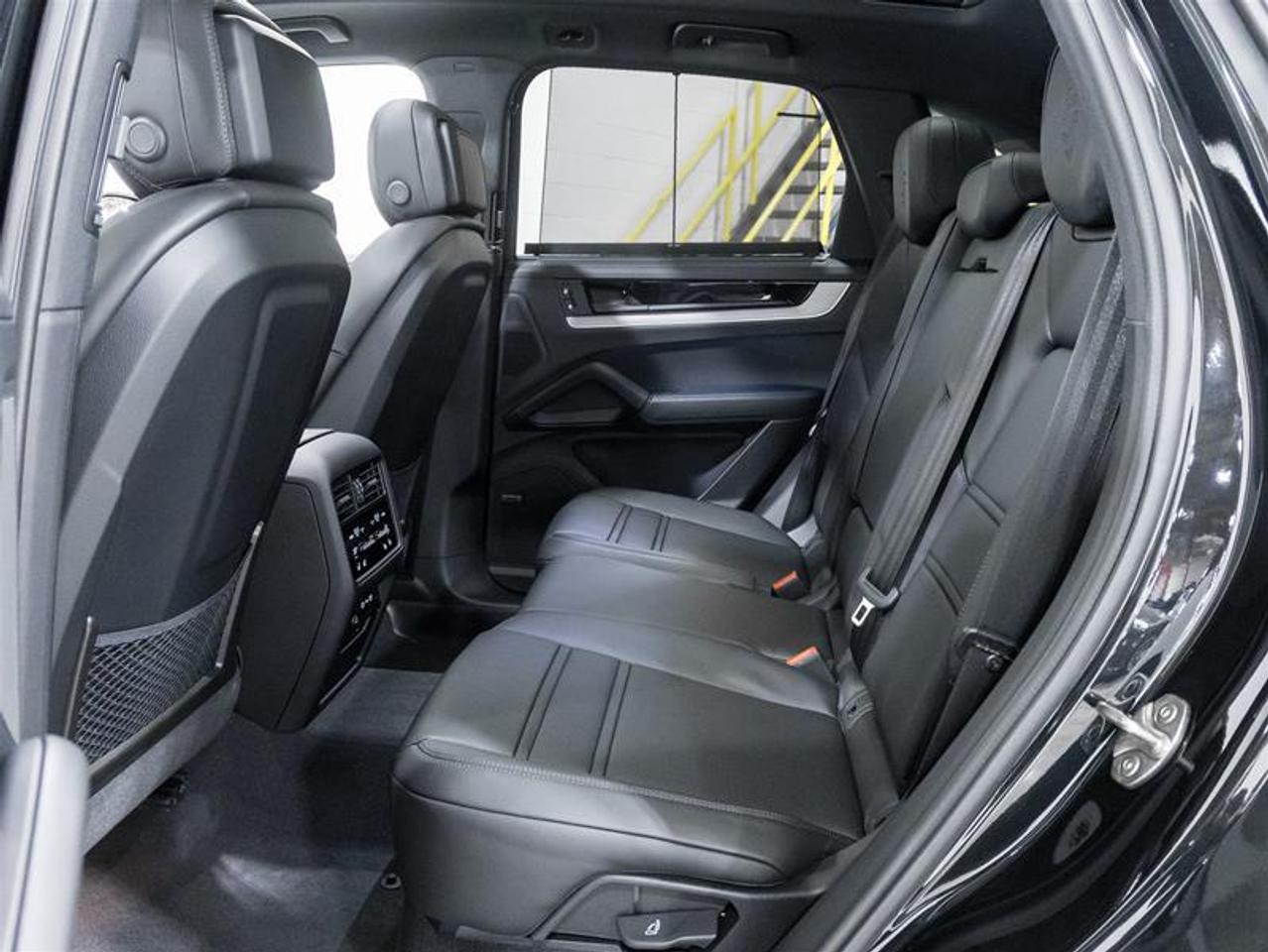 2026 Porsche Cayenne  Photo