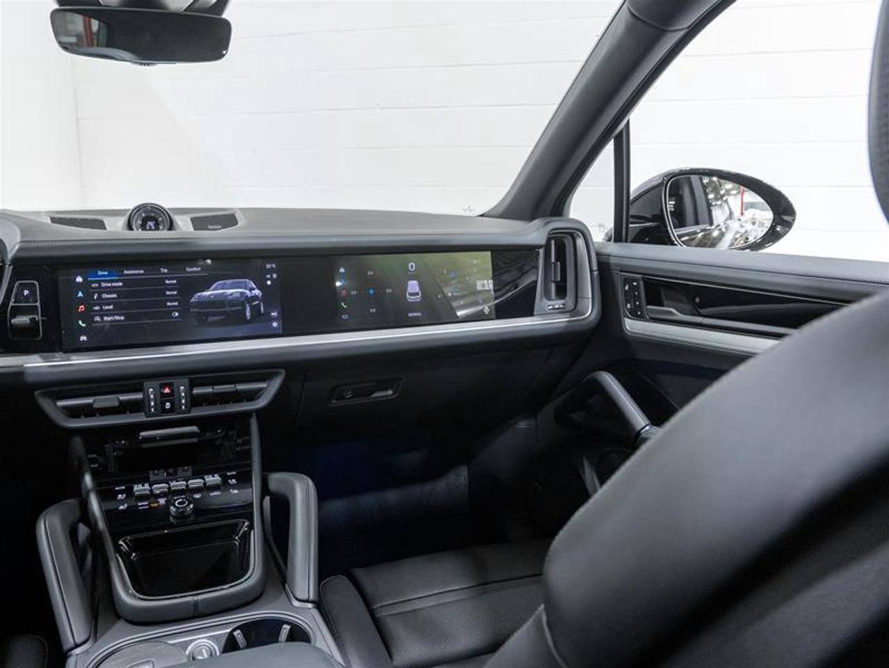 2026 Porsche Cayenne  Photo