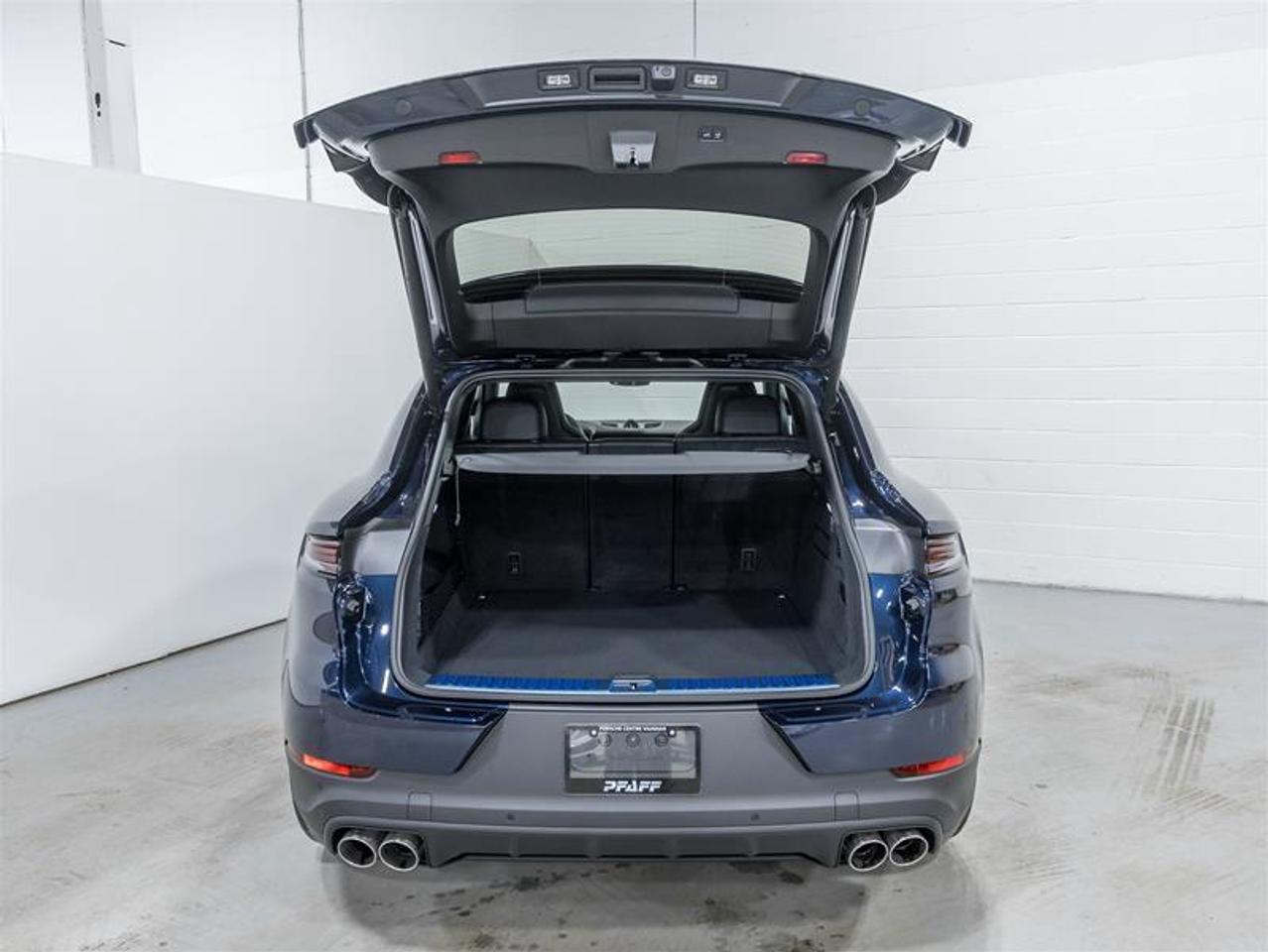 2026 Porsche Cayenne  Photo