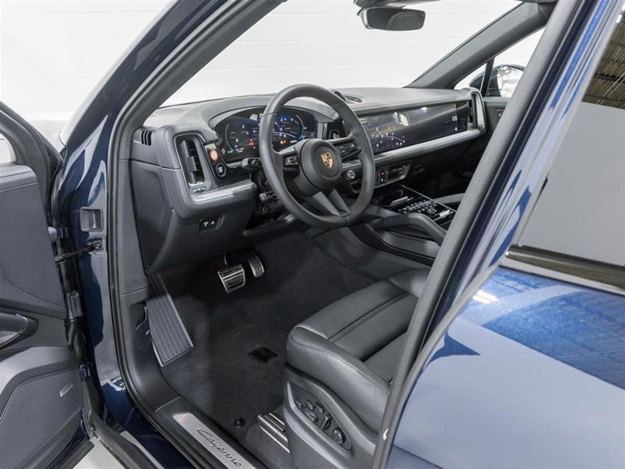 2026 Porsche Cayenne  Photo
