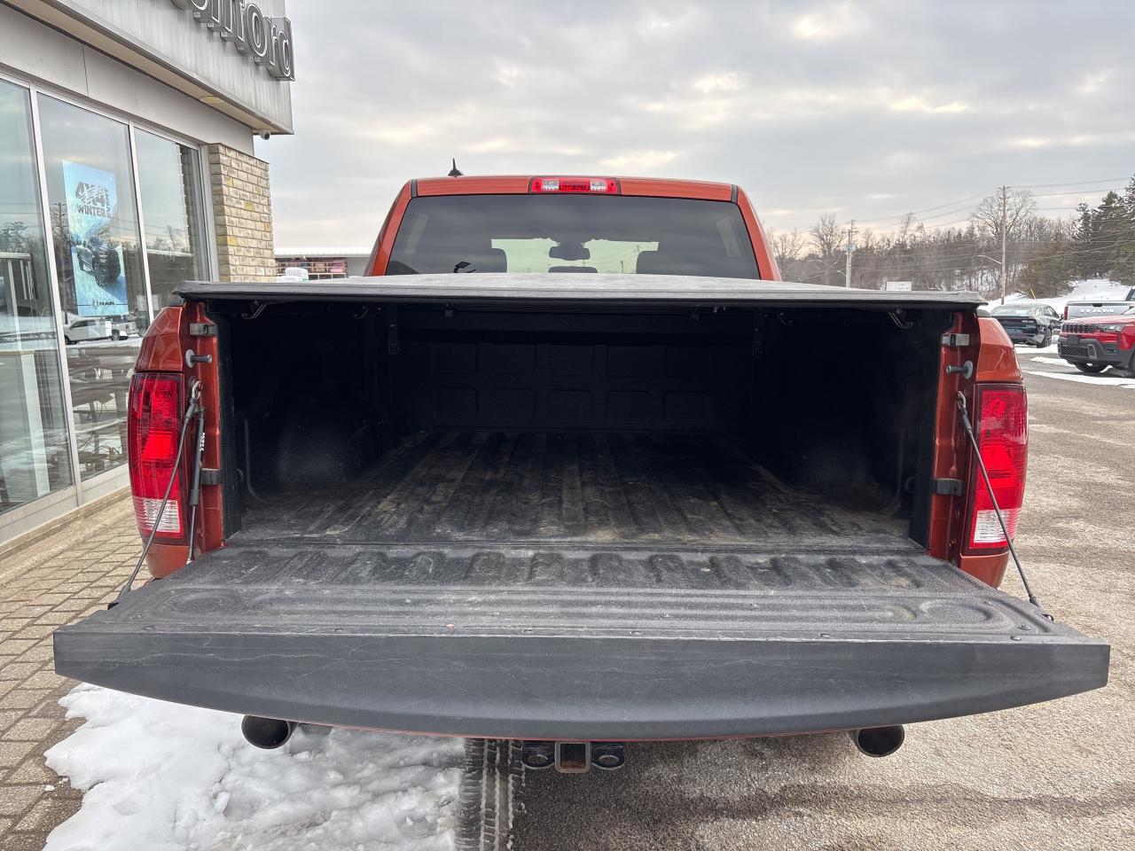 2023 RAM 1500 Classic EXPRESS Photo