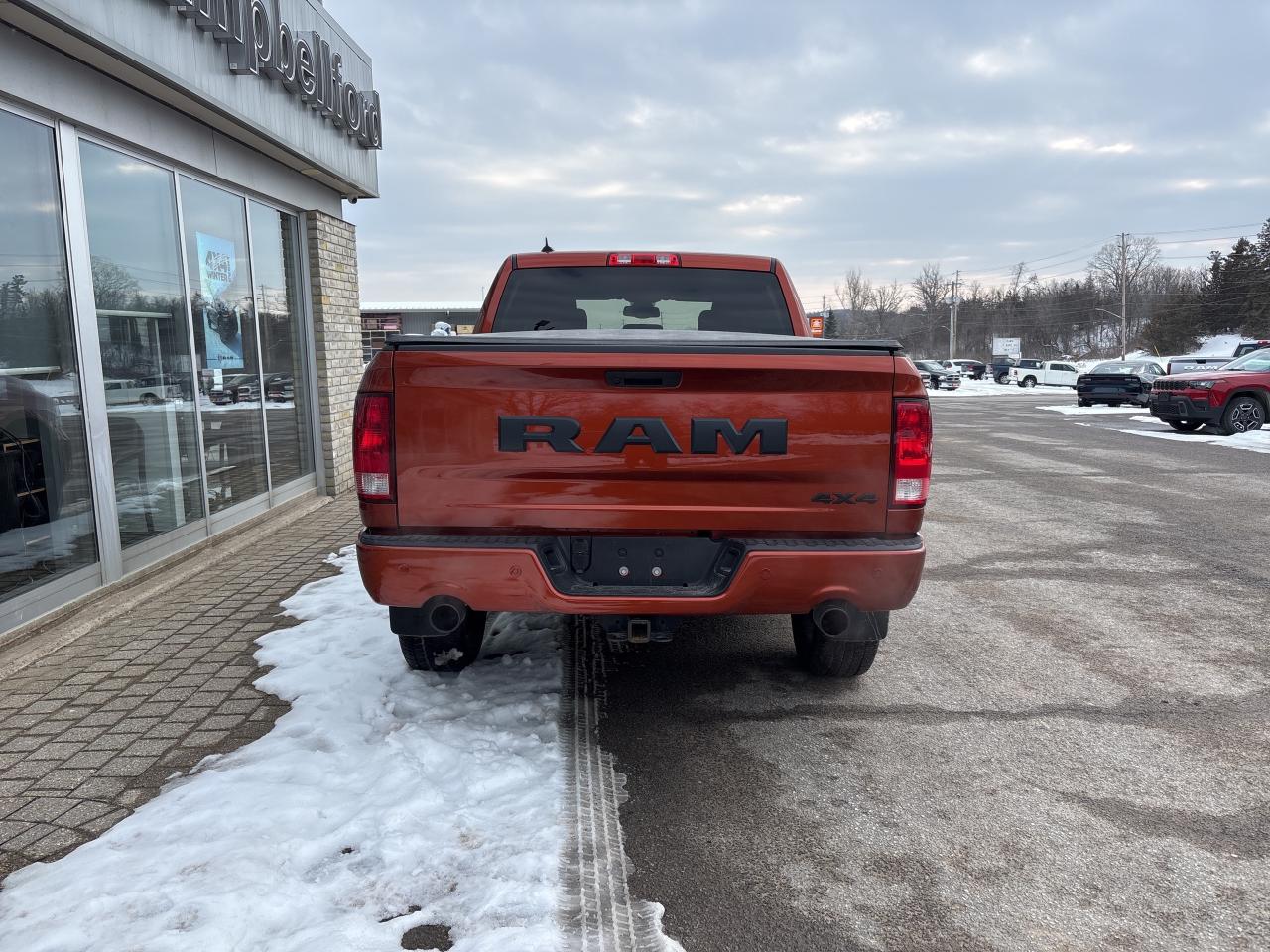 2023 RAM 1500 Classic EXPRESS Photo