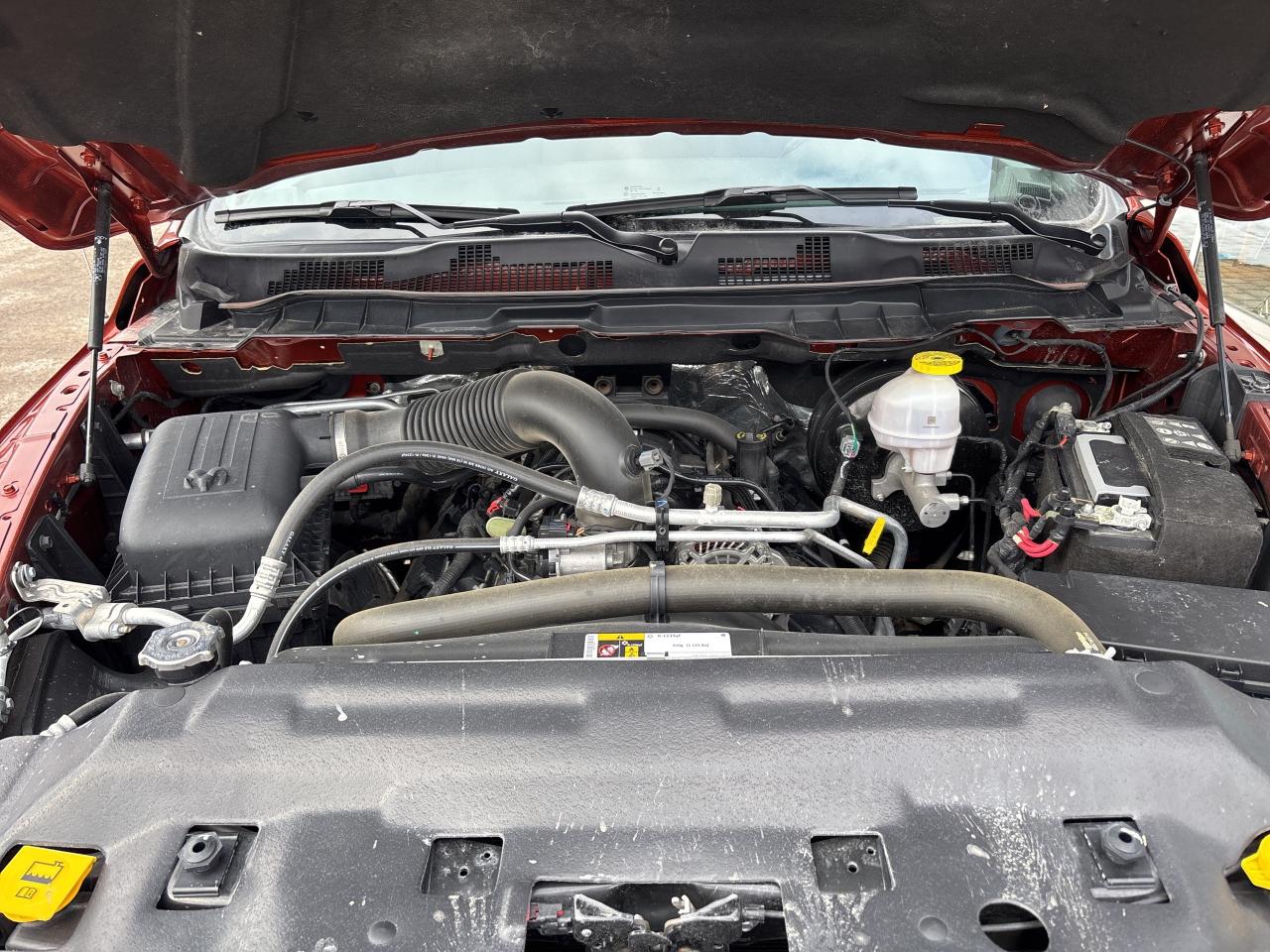 2023 RAM 1500 Classic EXPRESS Photo