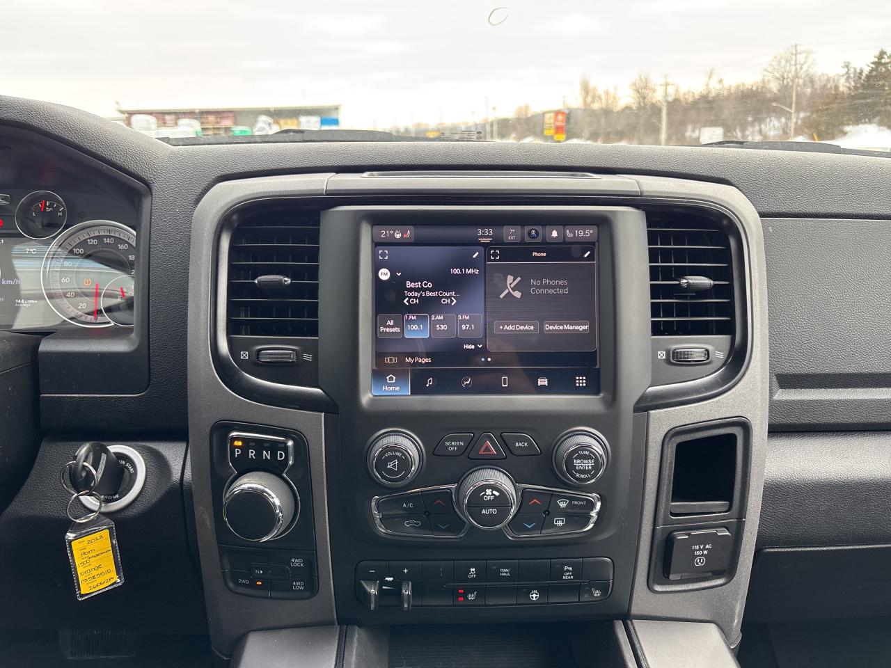 2023 RAM 1500 Classic EXPRESS Photo