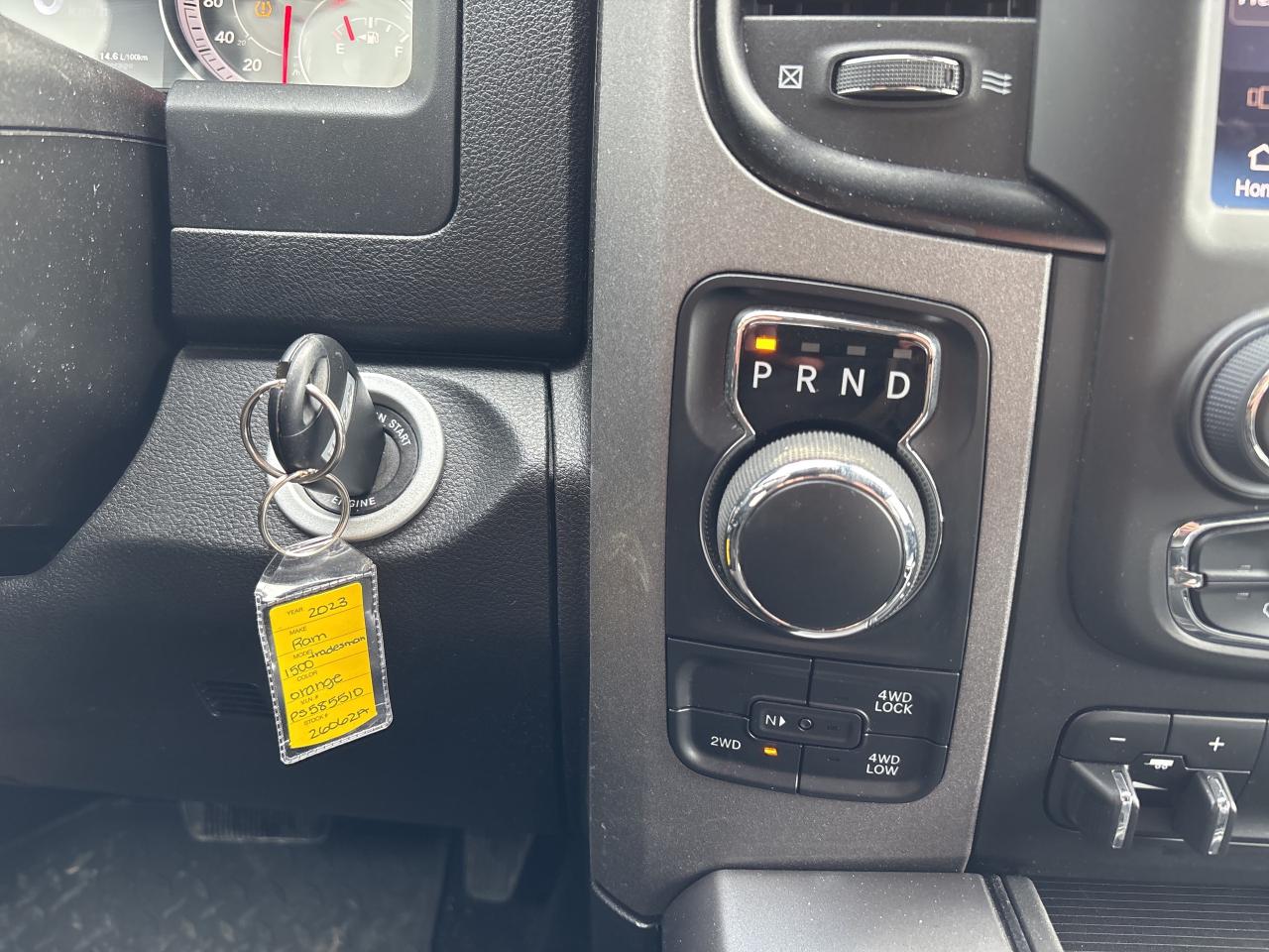 2023 RAM 1500 Classic EXPRESS Photo