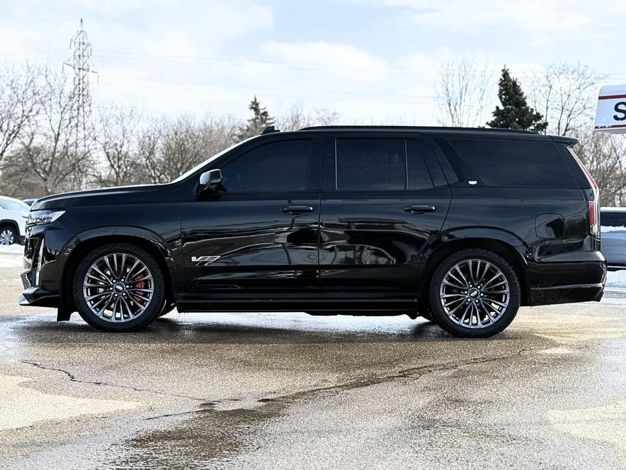 2023 Cadillac Escalade V-Series All-Wheel Drive Photo2