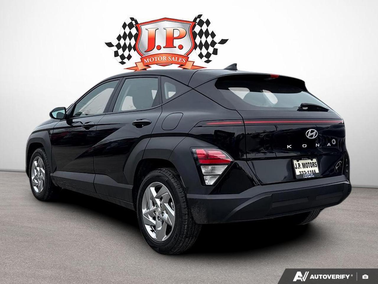 2024 Hyundai KONA 2.0L Essential BACKUP CAM   HEATED SEATS   LANE AS Photo