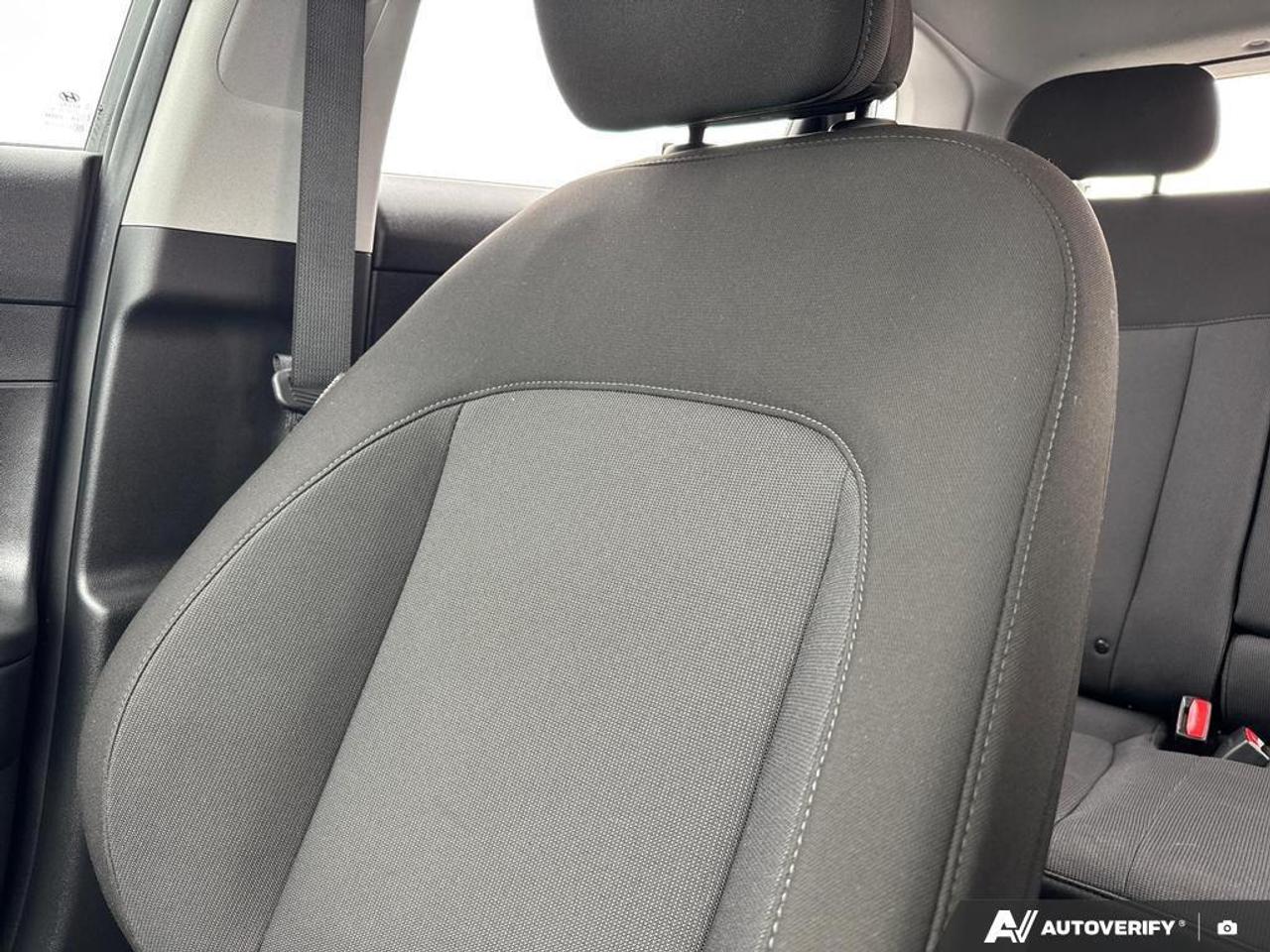 2024 Hyundai KONA 2.0L Essential BACKUP CAM   HEATED SEATS   LANE AS Photo