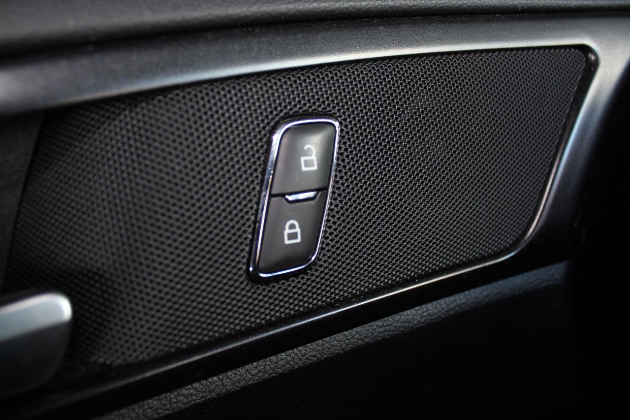 2018 Ford Fusion SE, 1-owner, Certified ready to go Photo