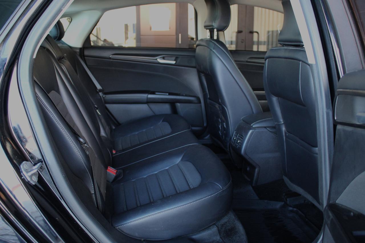 2018 Ford Fusion SE, 1-owner, Certified ready to go Photo