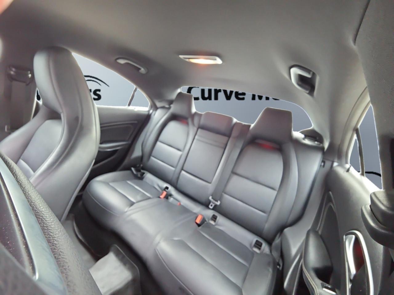 2015 Mercedes-Benz CLA-Class CLA250 4MATIC * CLEAN CARFAX / NAVIGATION / CAMERA Photo