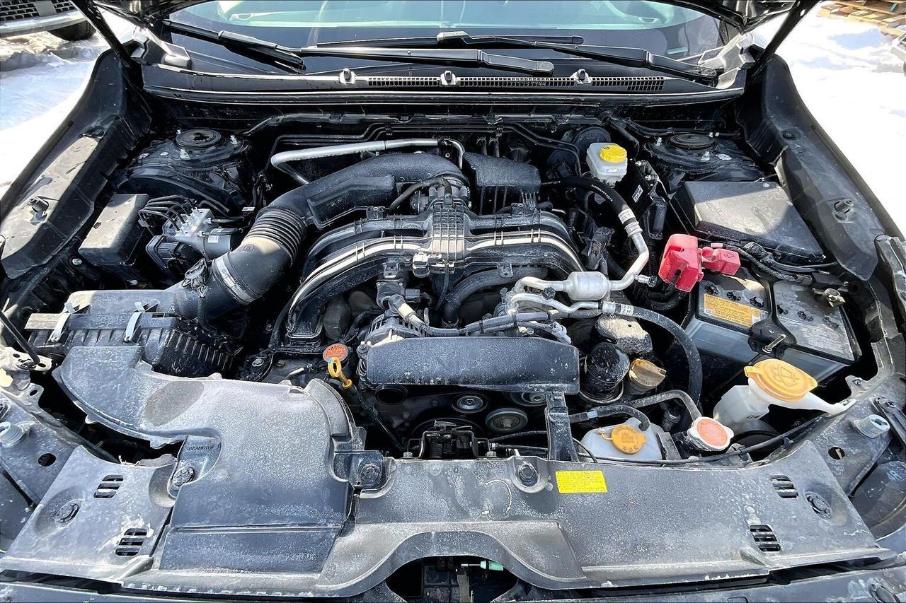 2025 Subaru Crosstrek ONYX AWD   SUNROOF   HEATED SEATS/STEER   CARPLAY Photo