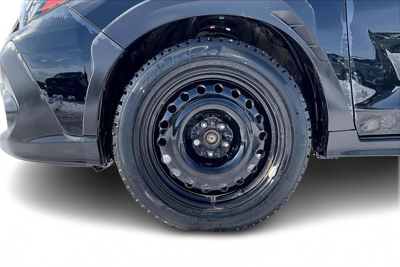 2025 Subaru Crosstrek ONYX AWD   SUNROOF   HEATED SEATS/STEER   CARPLAY Photo