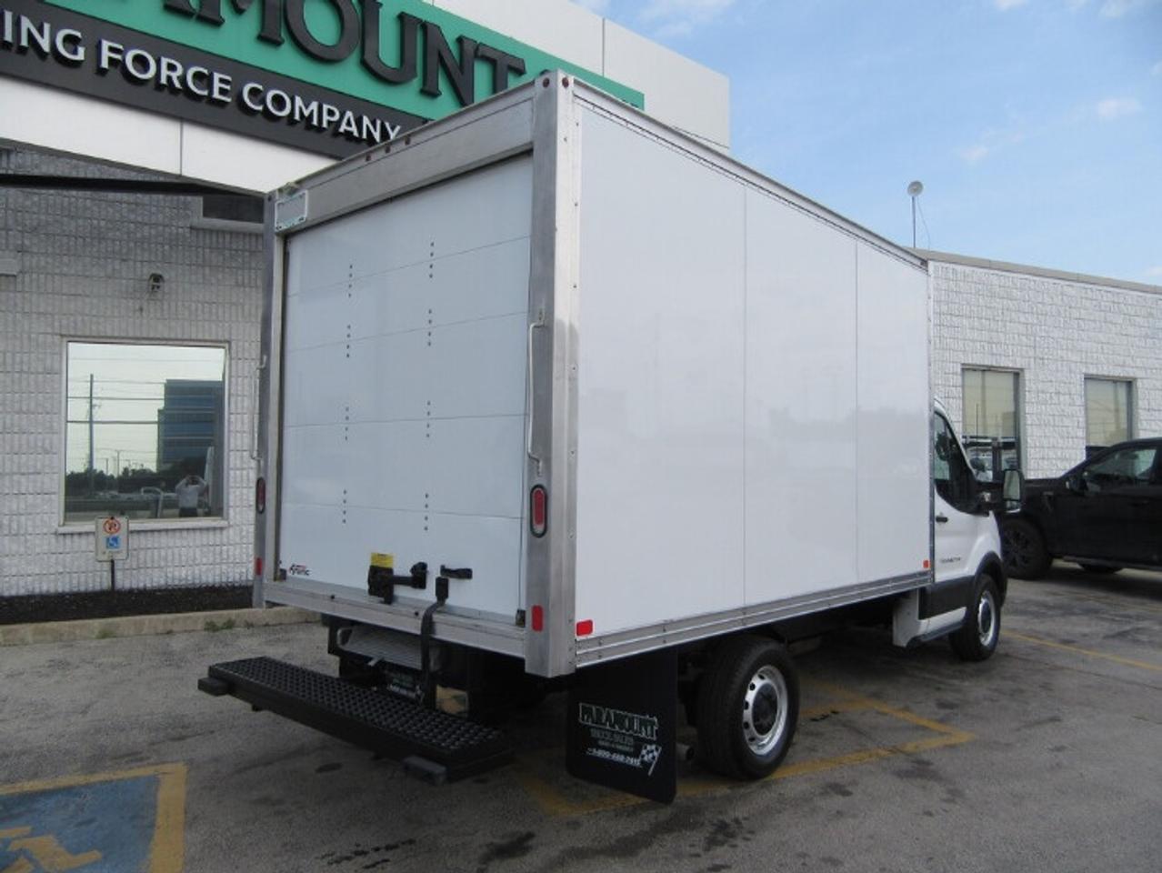 2022 Ford Transit Cargo Van 12FT CUSTOM ALUMINUM BOX WITH RAMP Photo2