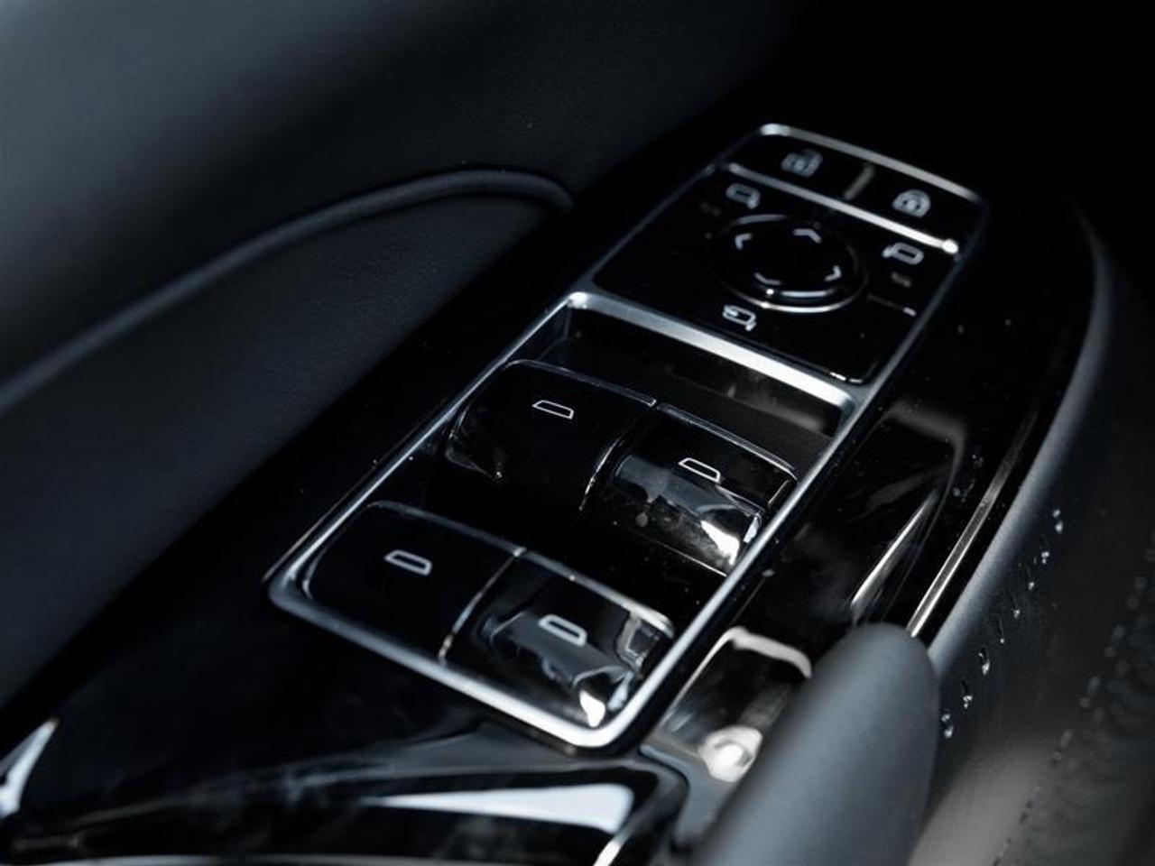 2026 Cadillac LYRIQ Luxury 4dr Photo