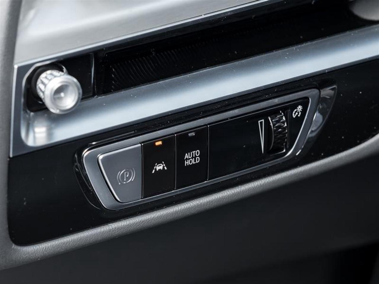 2026 Cadillac LYRIQ Luxury 4dr Photo