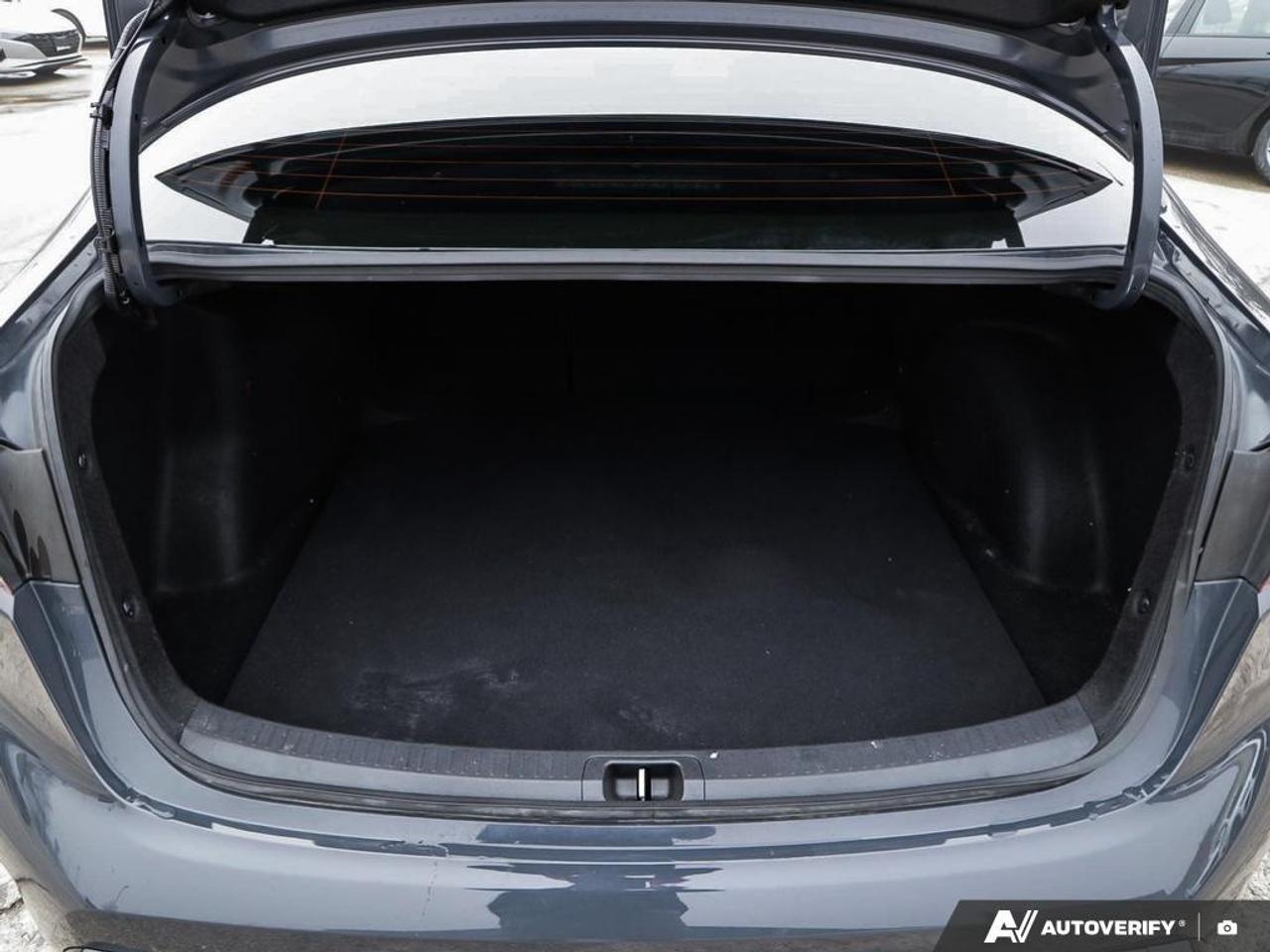 2025 Toyota Corolla Hybrid  Photo