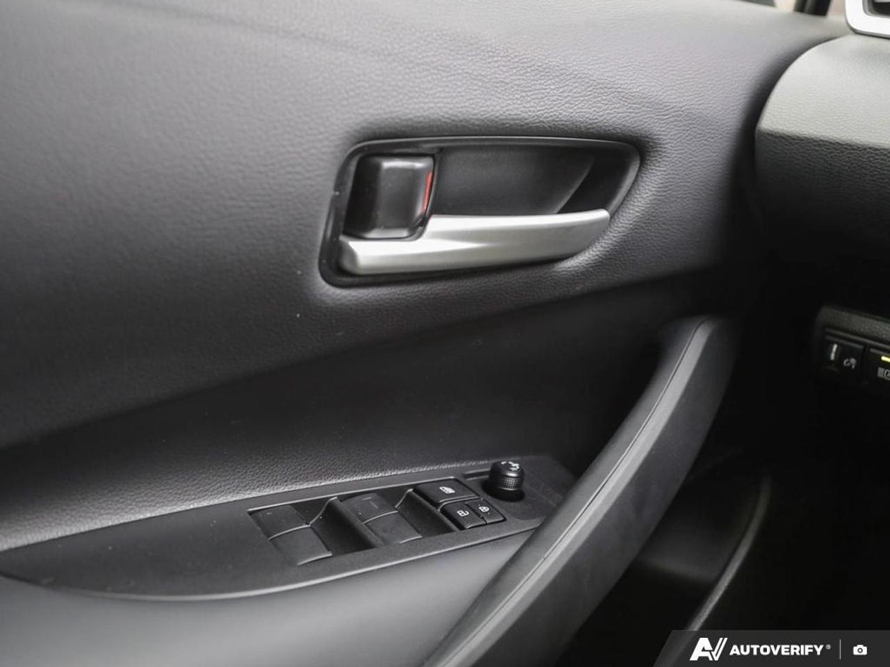 2025 Toyota Corolla Hybrid  Photo