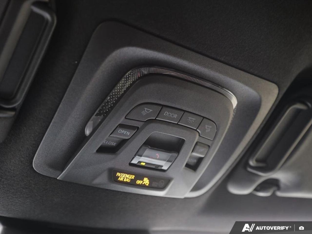 2025 Toyota Corolla Hybrid  Photo