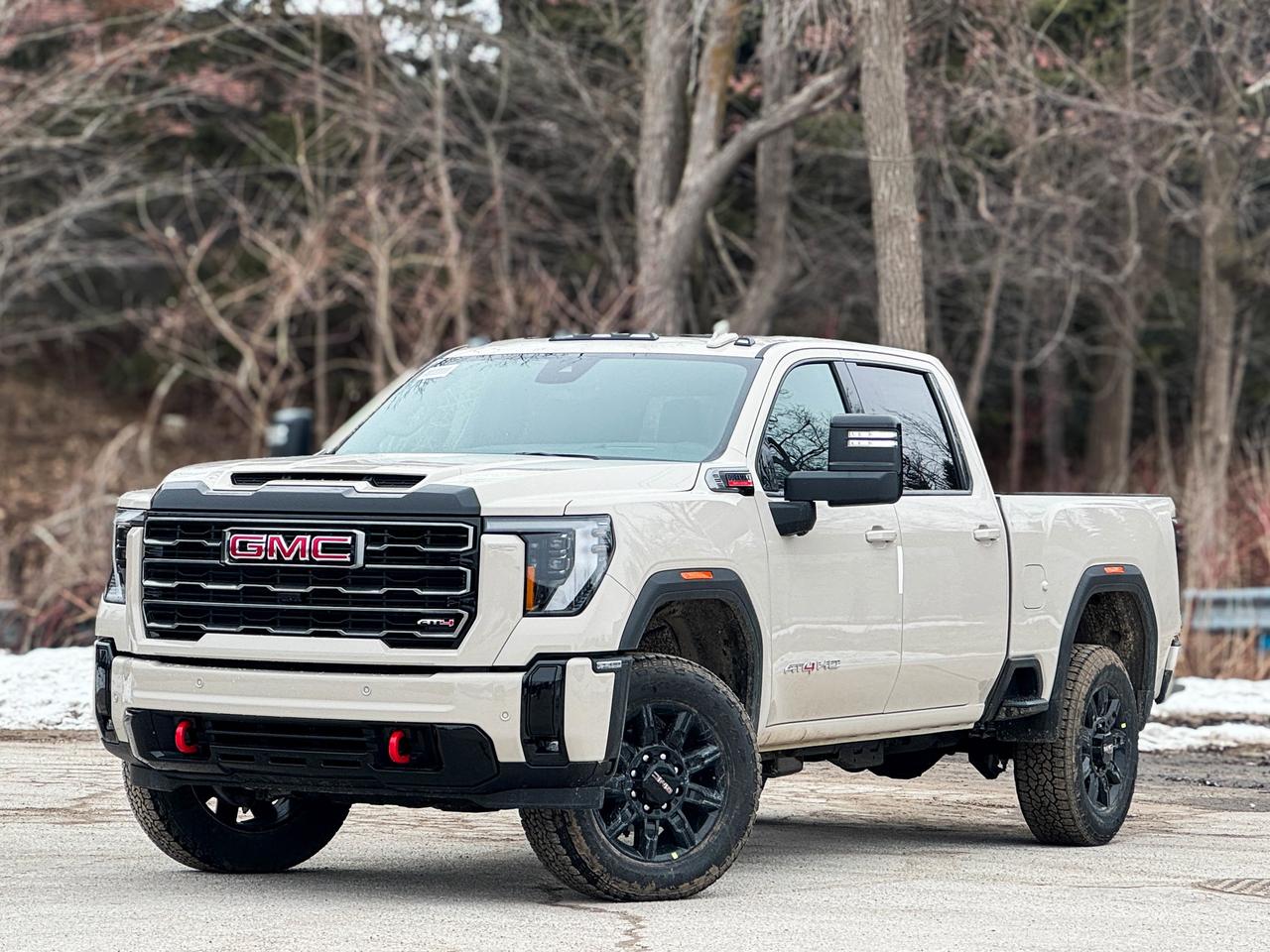 2026 GMC SIERRA 2500HD AT4 Photo