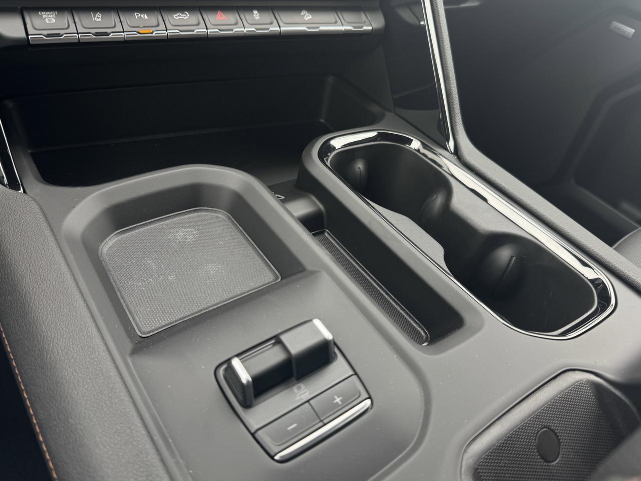 2026 GMC SIERRA 2500HD AT4 Photo