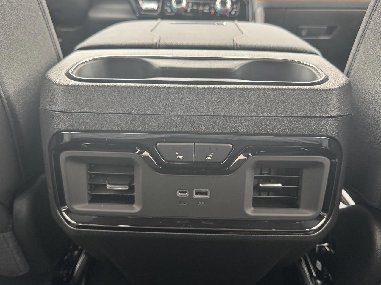 2026 GMC SIERRA 2500HD AT4 Photo