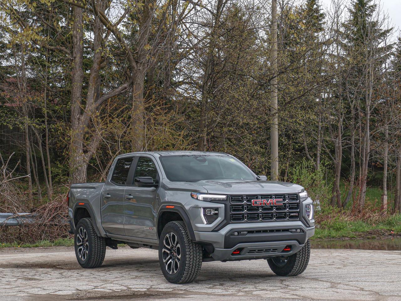 2026 GMC Canyon AT4 Photo