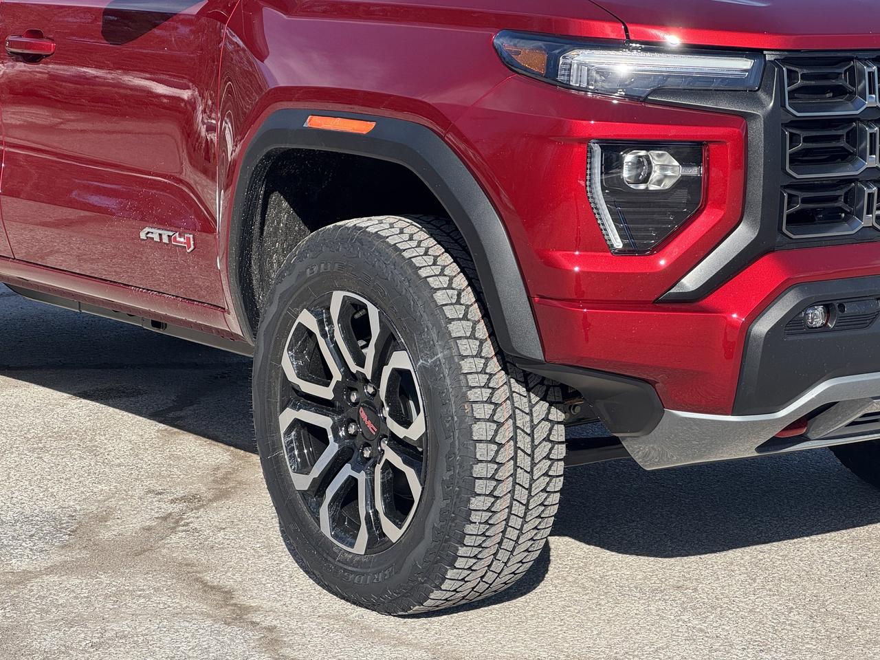2026 GMC Canyon AT4 Photo