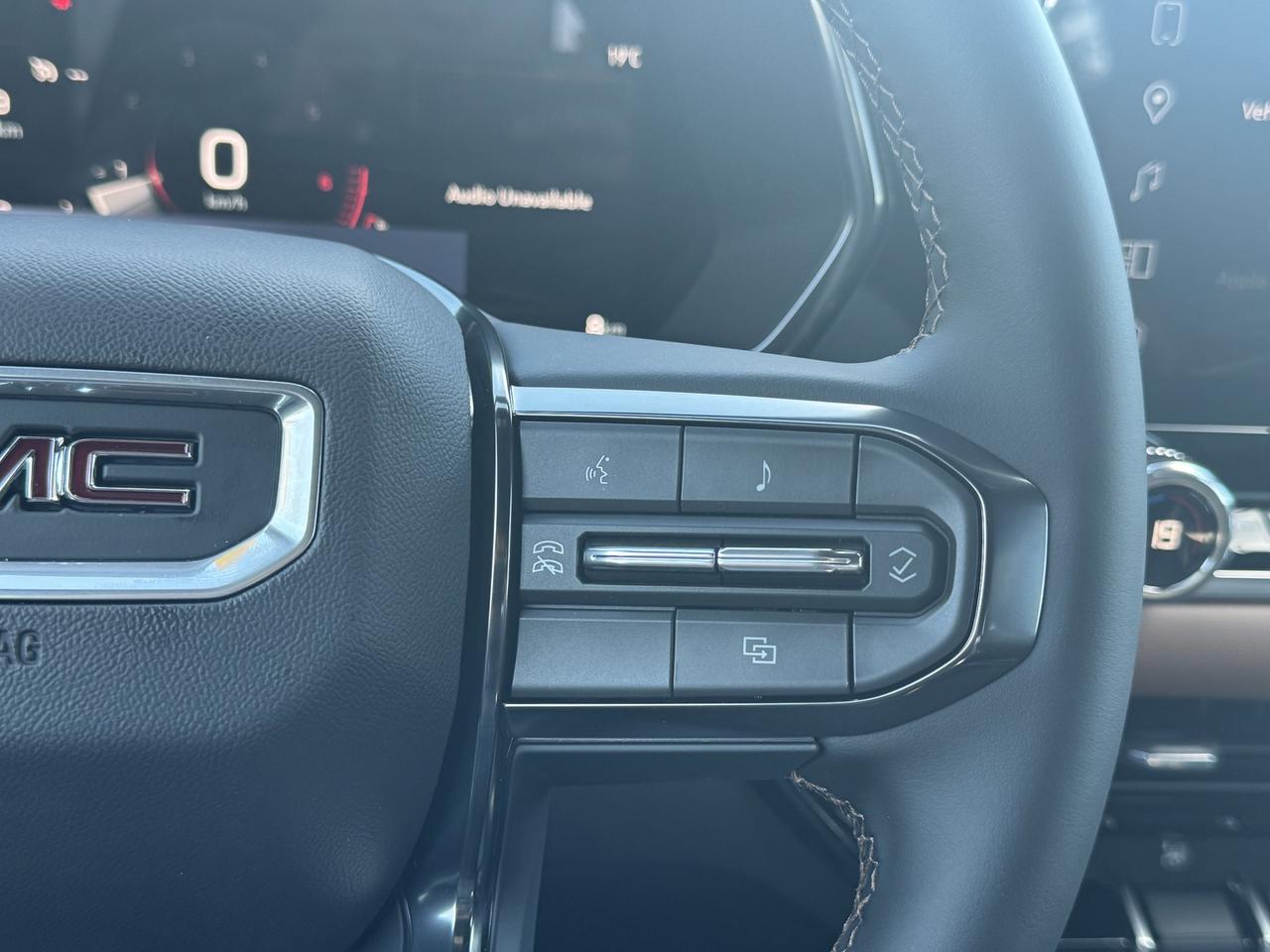 2026 GMC Canyon AT4 Photo