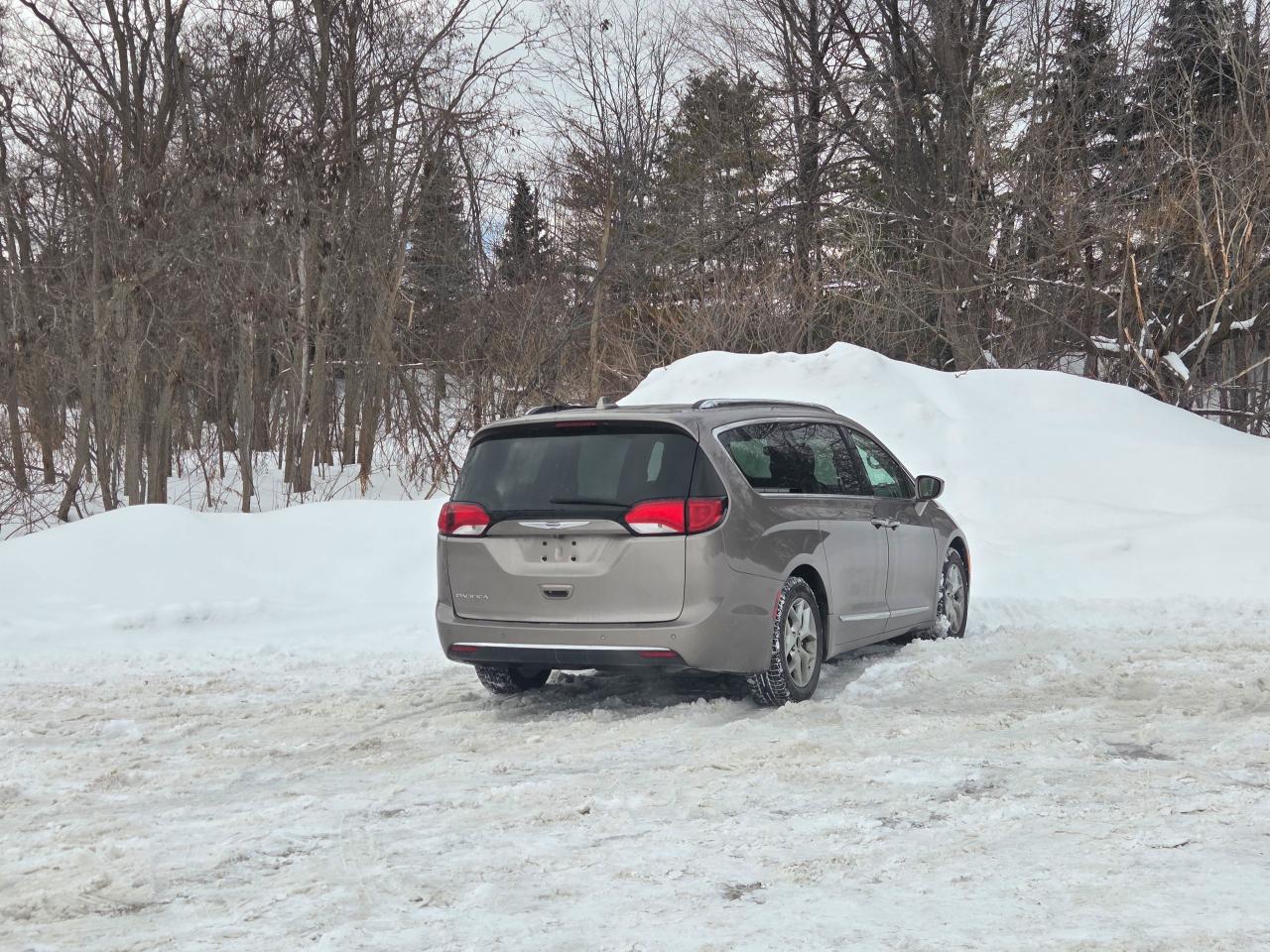 2018 Chrysler Pacifica Touring-L Plus Photo