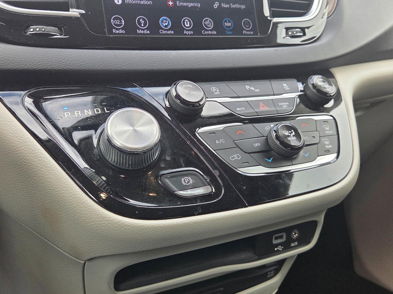 2018 Chrysler Pacifica Touring-L Plus Photo