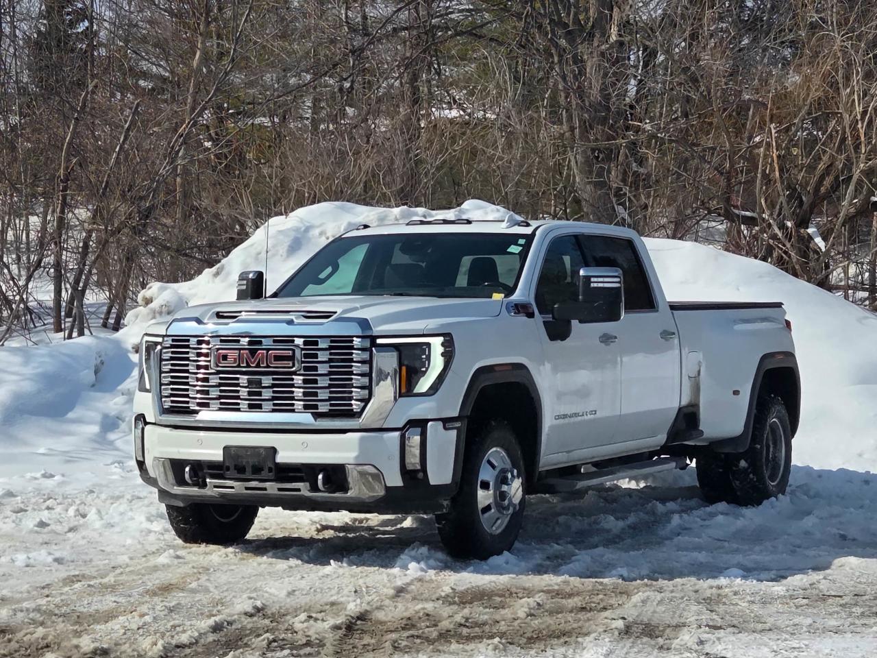 2024 GMC Sierra 3500HD Denali Photo