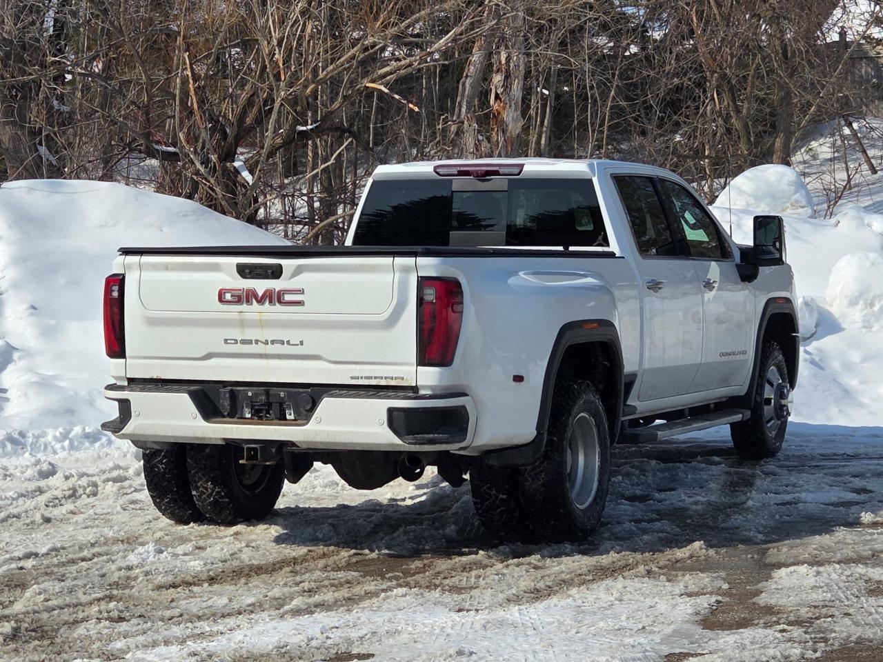 2024 GMC Sierra 3500HD Denali Photo