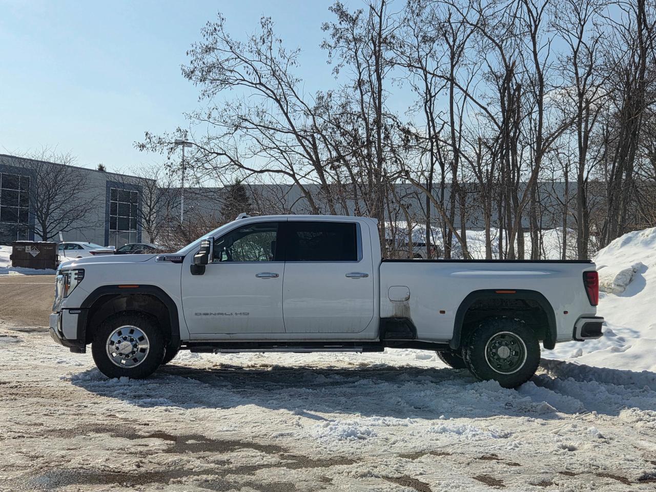 2024 GMC Sierra 3500HD Denali Photo