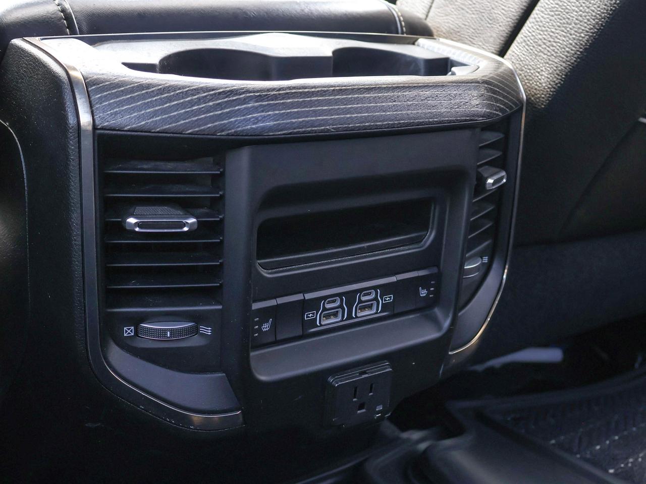 2021 RAM 3500 Limited Photo