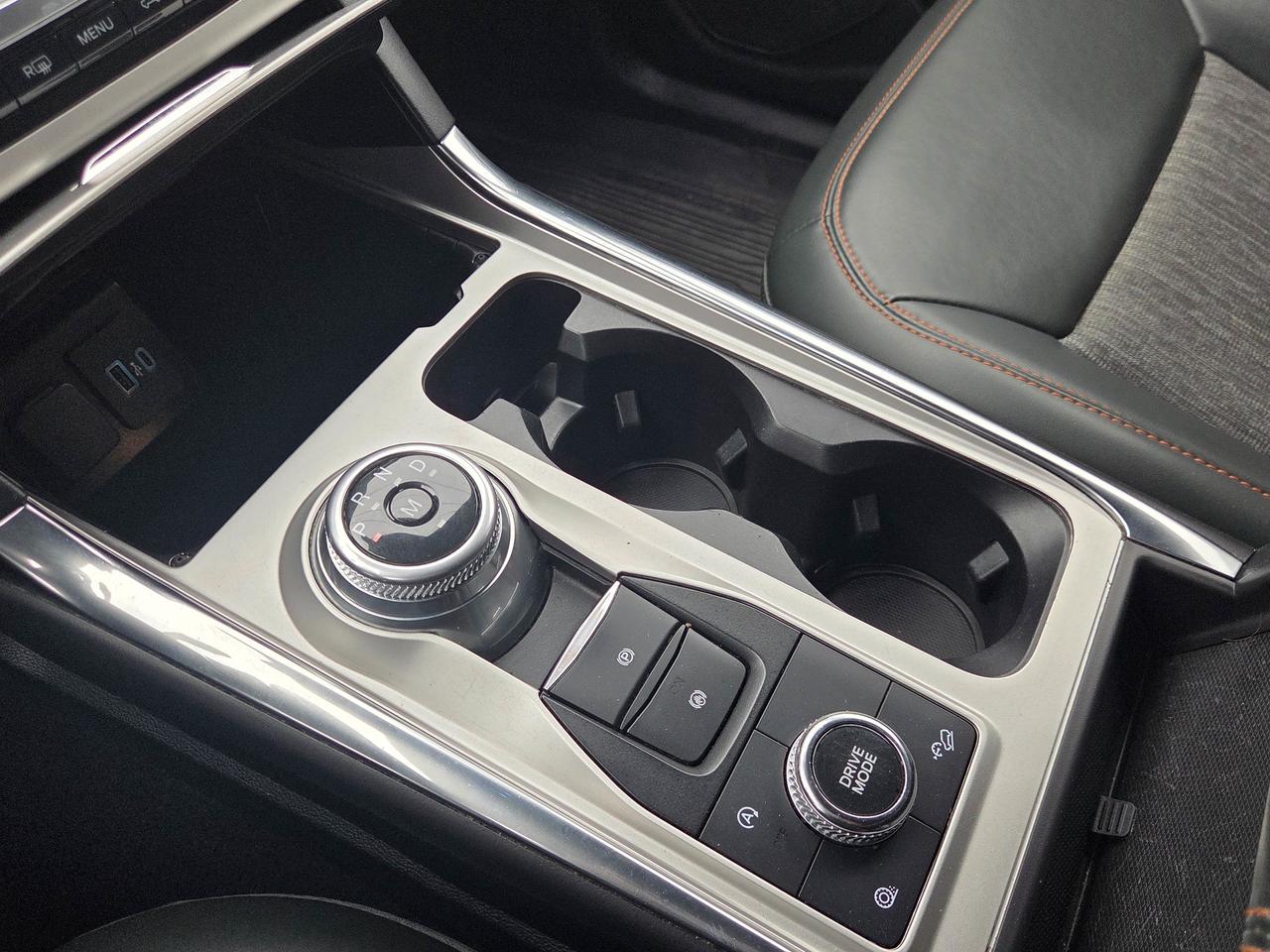 2022 Ford Explorer Timberline Photo