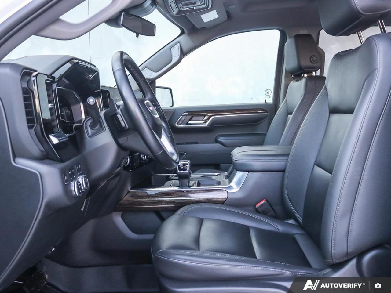 2024 GMC Sierra 1500 ELEVATION Photo