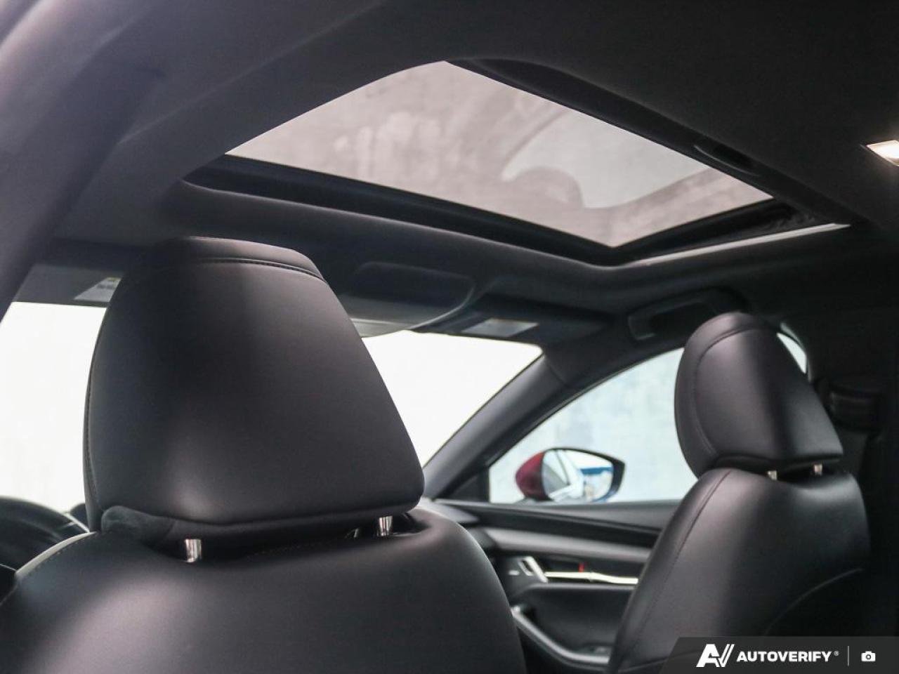 2019 Mazda MAZDA3 SPORT GT Photo