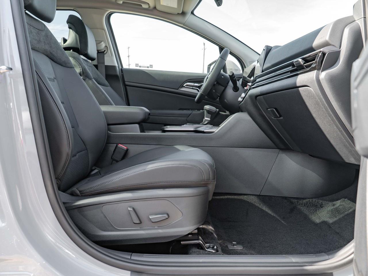 2026 Kia Sportage EX Premium AWD w/Black Interior Photo