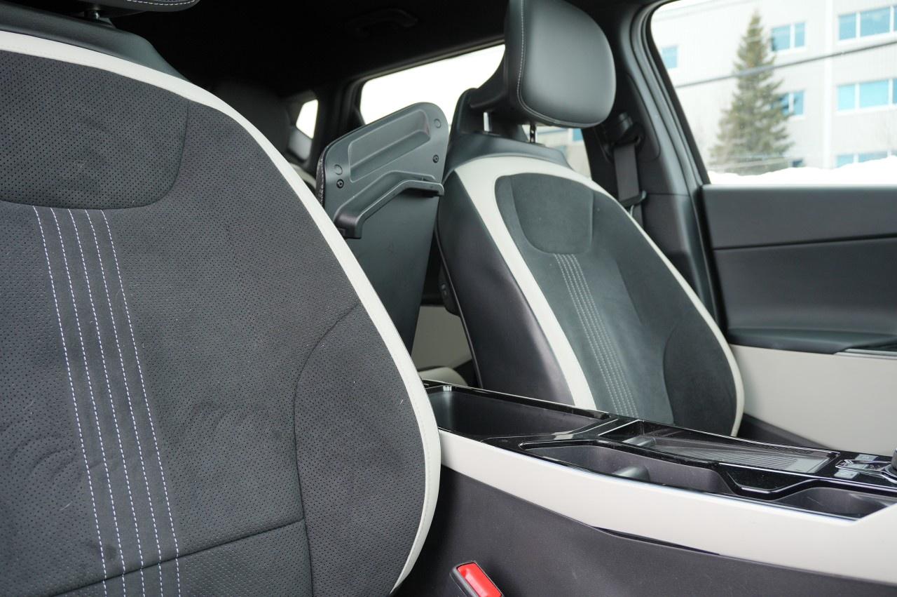 2022 Kia EV6 AWD Long Range w/GT-Line Pkg 2 Photo